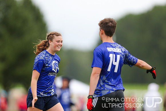Sunday full coverage from USAU D-IIII College Championships: Round 2