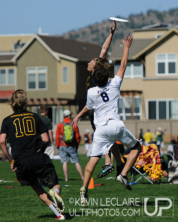 2012 USAU D-I College Championships Sunday Action
