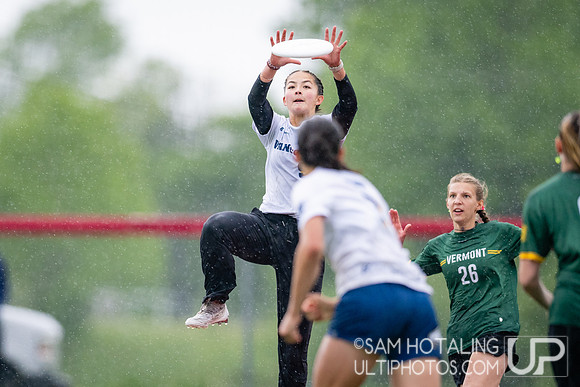 Quarterfinals at USAU DI College Championships