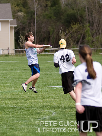 Fools Fest Friday Action Photos, Round 4