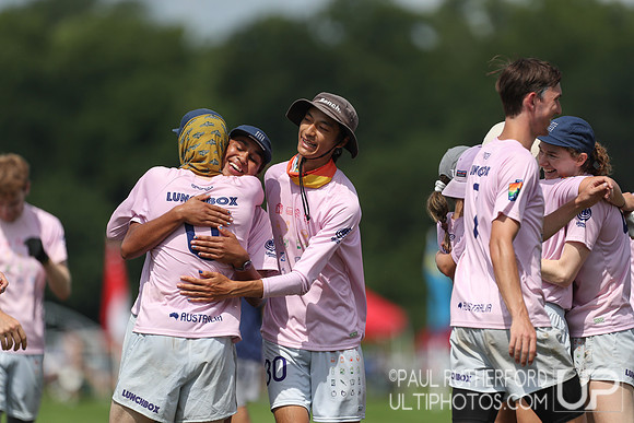 Lunch Box Ultimate Club and Hybrid at the 2022 World Ultimate Club Championships