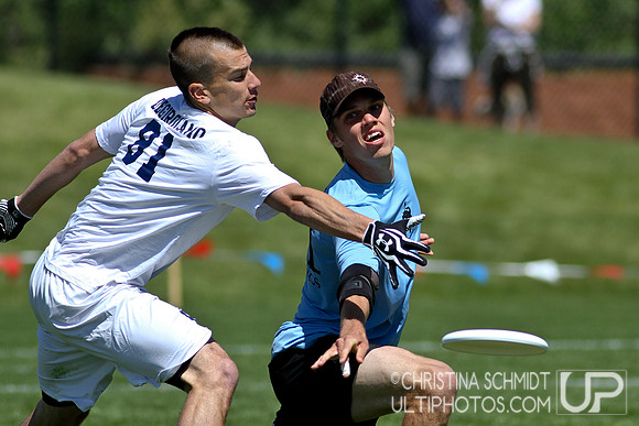 2012 USAU D-I College Championship Game Action