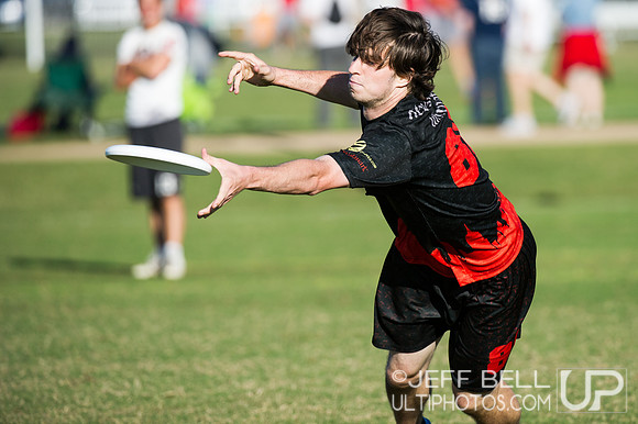USAU_Nationals_2013_Thursday_20131017_171113_JBP2513