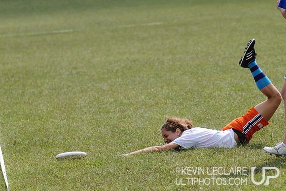 Sunday Women's Division - Dirty Ladies A v. Dirty Ladies B - 2009 Capital Sectionals