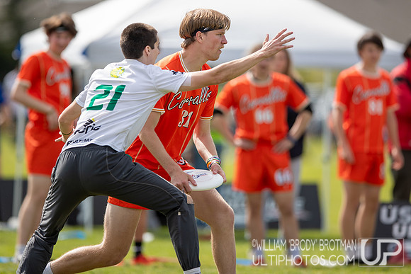 Day 1 of the USA Ultimate D-I College Championships