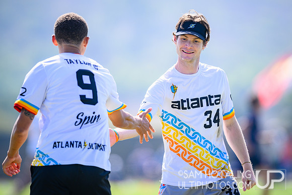 Chain Lightning vs Revolver in men’s quarterfinals during Club Championships at Surf Cup Sports Park