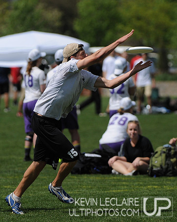 Friday 10:30am round -- 2011 USAU College Championships