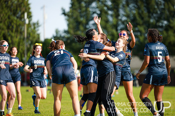 Saturday full coverage from USAU D-I College Championships, UC Santa Cruz vs UC Davis