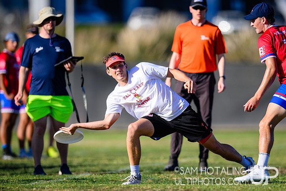 Doublewide vs Shrimp during Club Championships at Surf Cup Sports Park