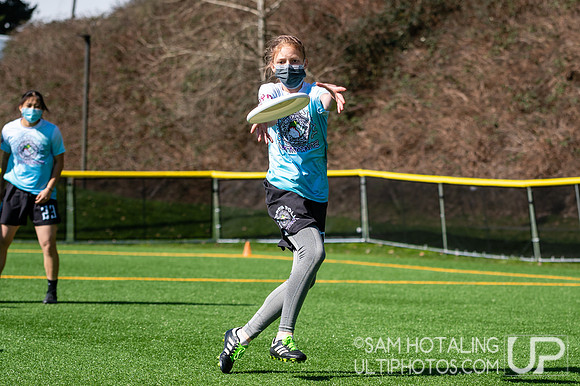 Youth ultimate frisbee at Seven Hills Invite