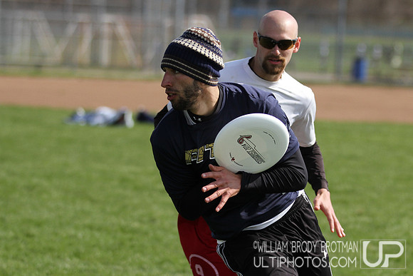 Sunday Action - USA Ultimate 2014 College Division I Ohio Valley Regional Tournament