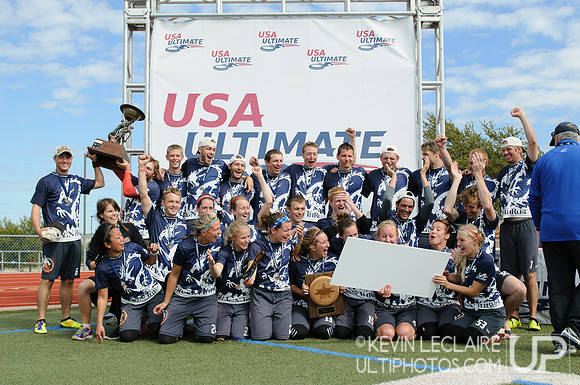 Drag'n Thrust vs. Polar Bears -- 2013 Mixed National Championshi