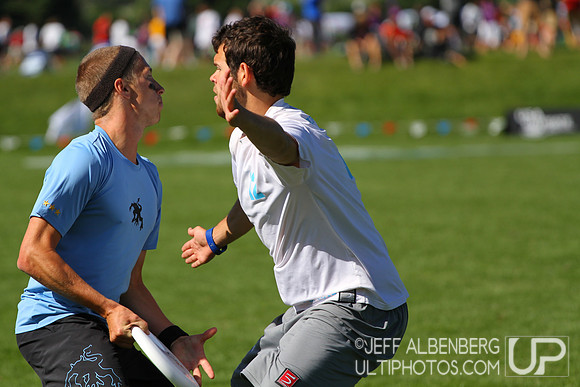 Sunday Open Quarter-Final action from 2012 College Nationals