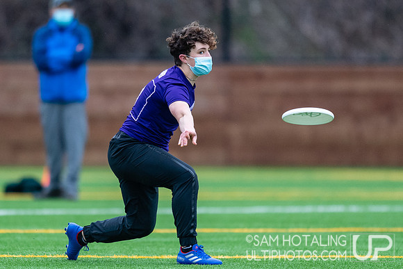 Youth ultimate frisbee at Seven Hills Invite