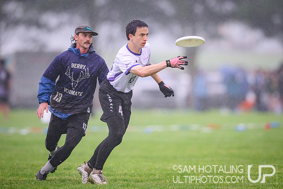 Round I pool play at USAU D-III College Championships