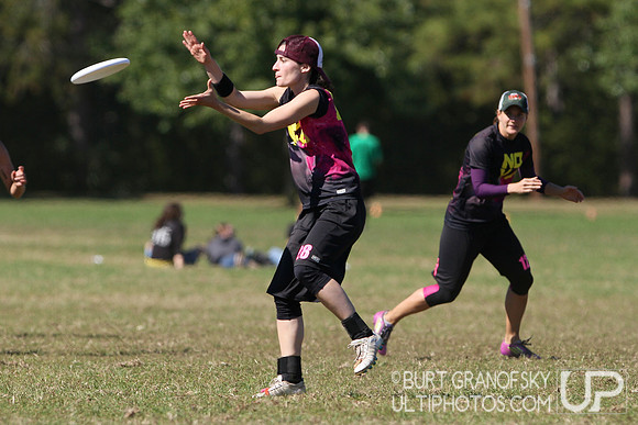 USAU NE Regionals 2013 -- Women's, Sunday Round 3