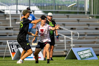 Clapham Ultimate vs Melbourne Ellipsis in pool play at World Ultimate Club Championships
