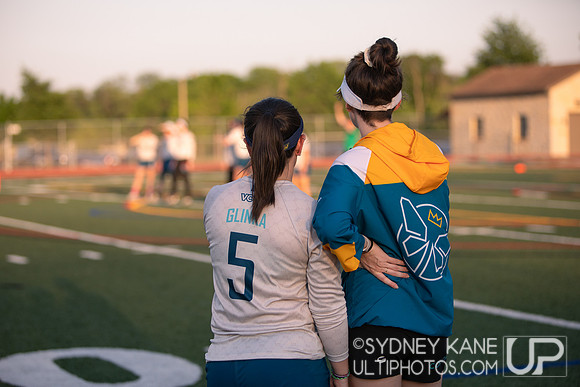 Milwaukee Monarchs vs Indy Red on 5/18/2024 in Hart Park, Wauwat